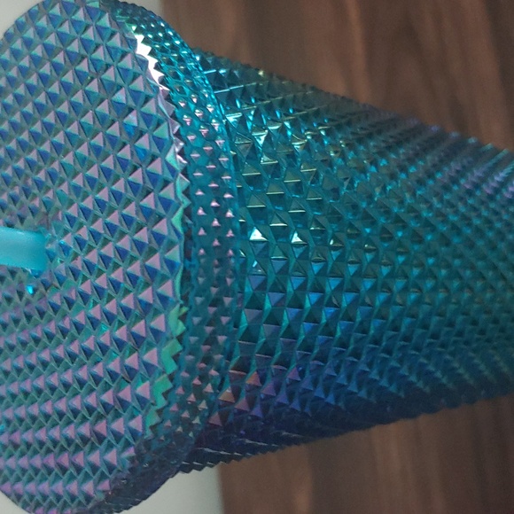 Diamond Studded Tumbler Set - Picture 4 of 6